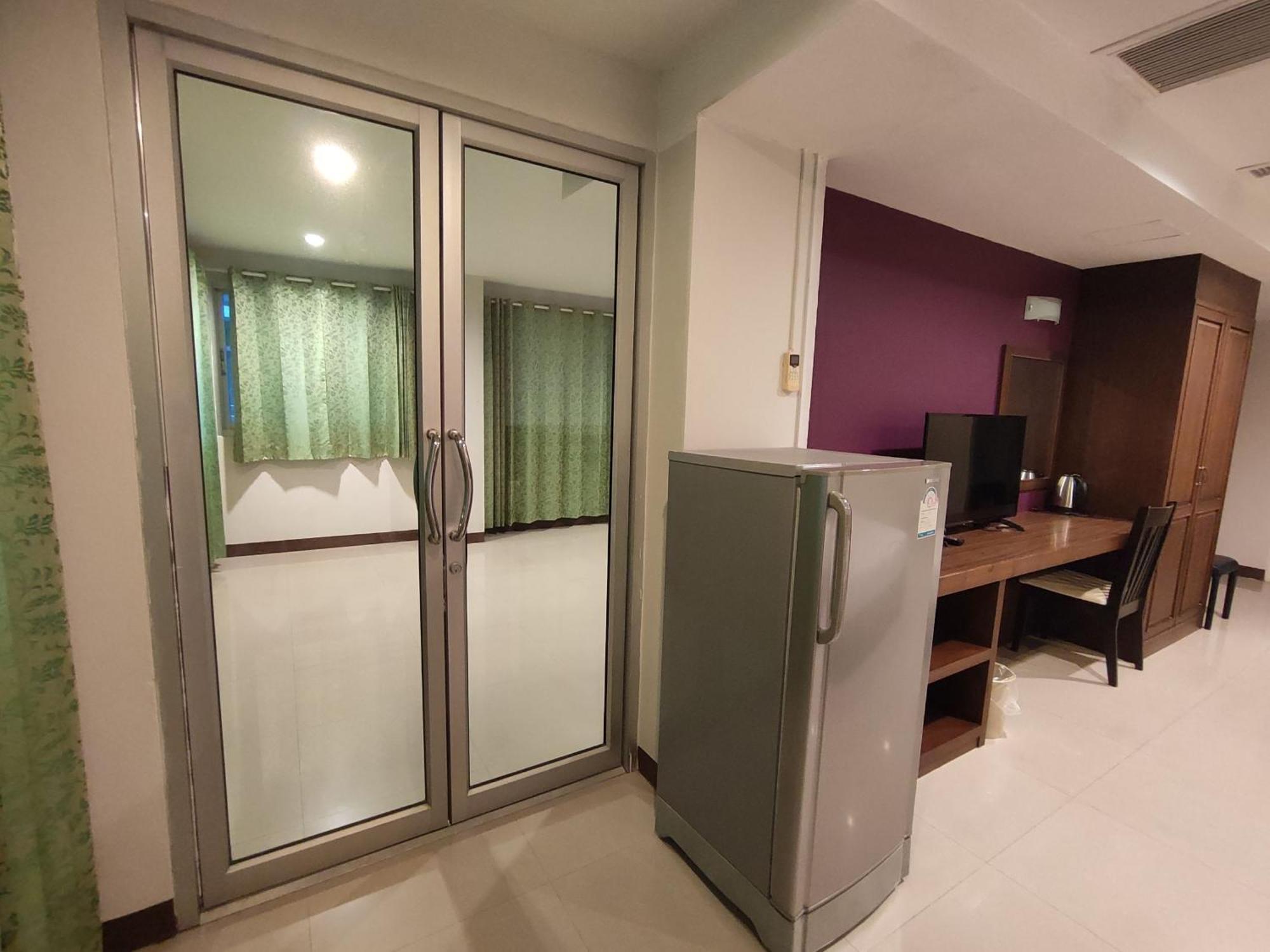 Baan Manthana Hotel, Hua Hin Bagian luar foto