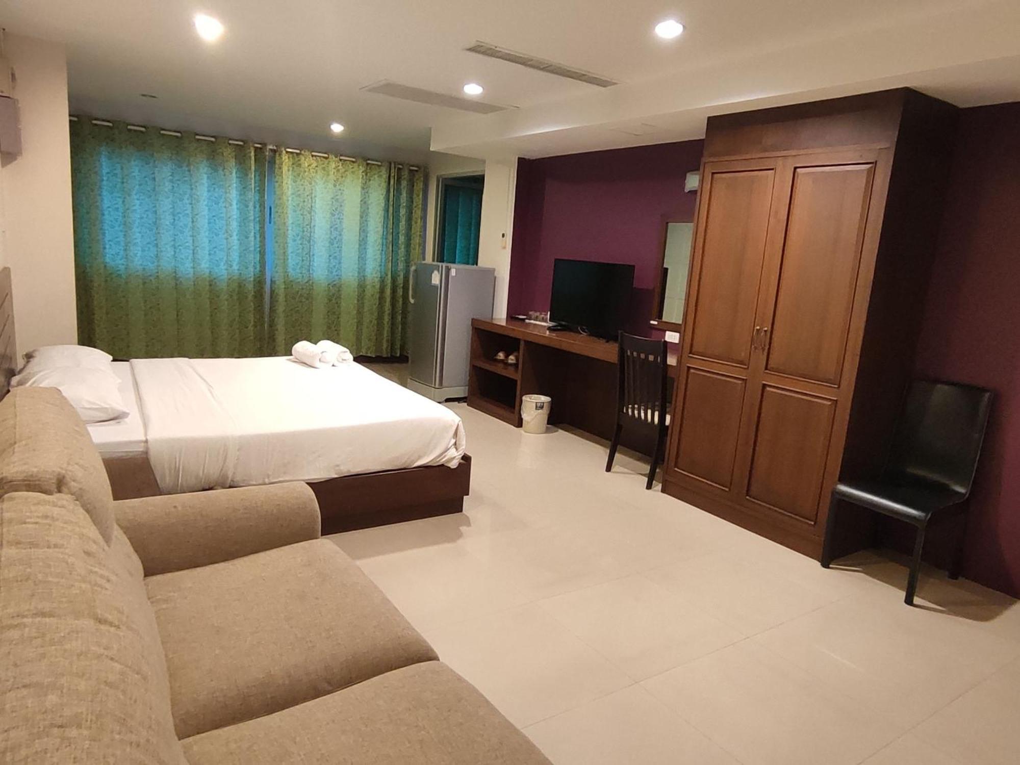 Baan Manthana Hotel, Hua Hin Bagian luar foto